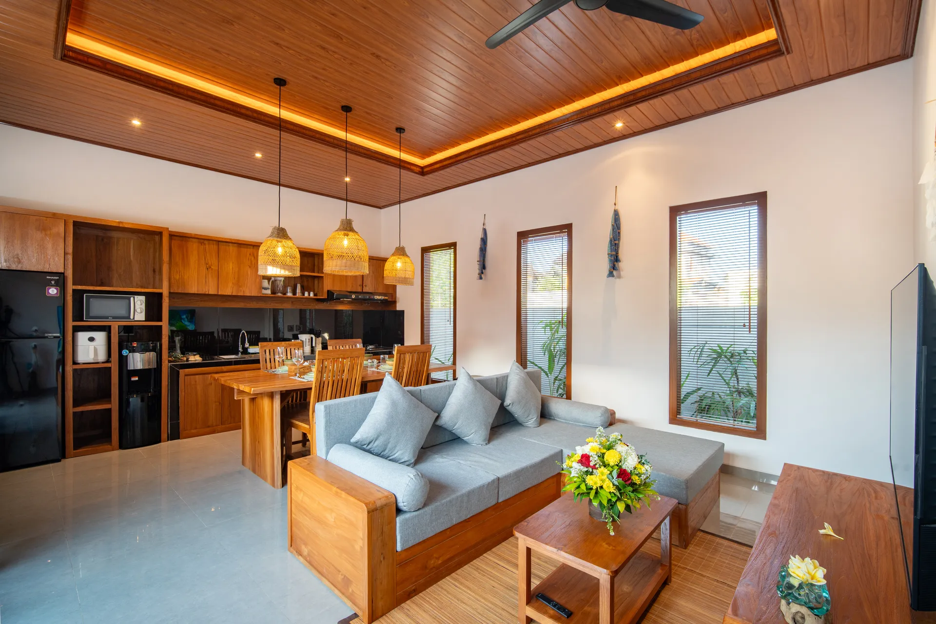 Living area connected with kitchen